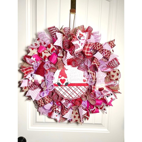 Handmade Valentine’s Home Sweet Gnome Ribbon Prelit Wreath 22 ins LED W19 - Picture 12 of 12
